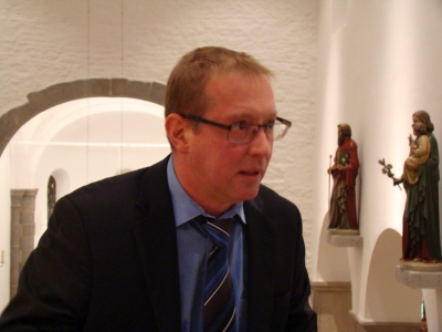 Neu als Vertretung: Chorleiter Martin Koch Neu als Vertretung: Chorleiter Martin Koch