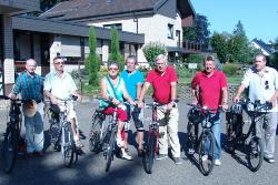 Karl-Josef mit seinem Team Karl-Josef mit seinem Team